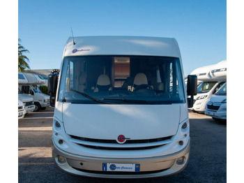 Mobil rumah terintegrasi BÜRSTNER