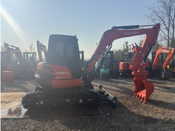 Ekskavator mini KUBOTA