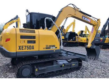 Ekskavator mini XCMG XE 75 DA XE75: gambar 4 Ekskavator mini XCMG XE 75 DA XE75: gambar 4