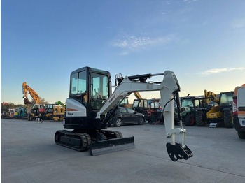 Ekskavator mini Bobcat E25EM: gambar 4