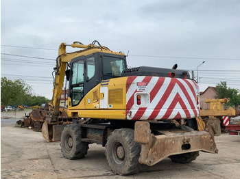 Ekskavator roda Komatsu PW 140-7: gambar 3 Ekskavator roda Komatsu PW 140-7: gambar 3