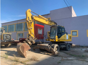 Ekskavator roda KOMATSU PW180