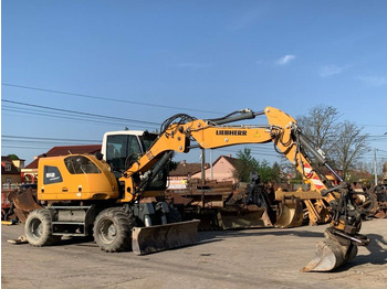 Ekskavator roda Liebherr A912 Compact+Engcon Rototilt: gambar 2