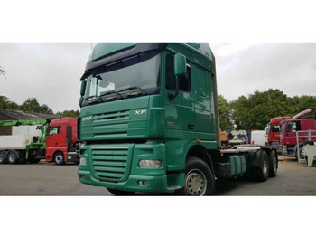 Truk logging DAF XF 105 460