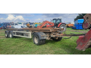 Trailer pengangkut mobil HÜFFERMANN