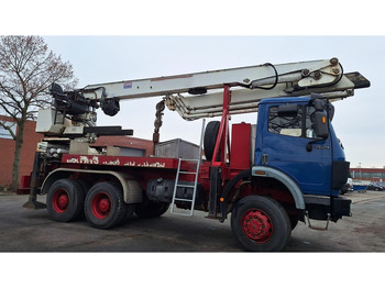 Truk flatbed MERCEDES-BENZ