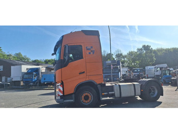 Tractor head Volvo FH 500 Globbetrotter: gambar 2