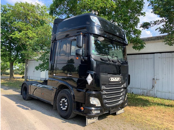 Tractor head DAF XF 106 460