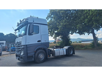 Tractor head MERCEDES-BENZ Actros 1851