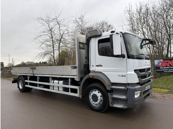 Truk flatbed MERCEDES-BENZ Axor 1824