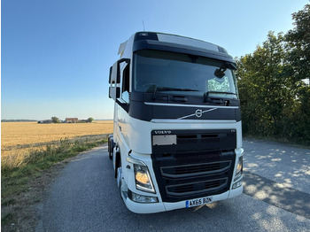 Tractor head VOLVO FH 500