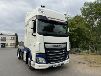 Tractor head DAF XF 530