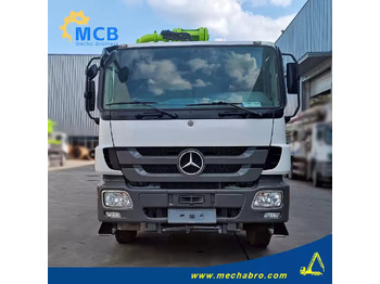 Truk pompa beton ZOOMLION