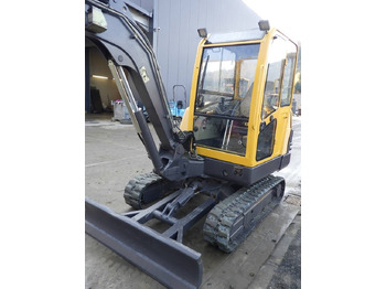 Ekskavator mini Volvo EC 35: gambar 2