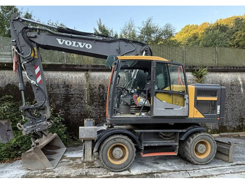 Ekskavator roda VOLVO EW180