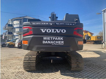 Ekskavator perayap Volvo EC300ENL mit OQ80: gambar 4 Ekskavator perayap Volvo EC300ENL mit OQ80: gambar 4