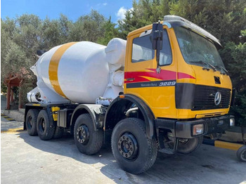 Truk pengaduk beton MERCEDES-BENZ