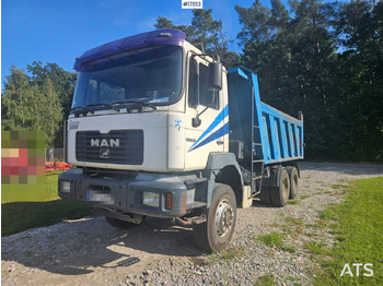 Truk jungkit MAN 33.364