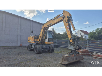 Ekskavator roda LIEBHERR A 900