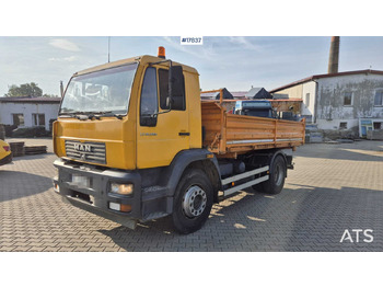 Truk jungkit Tipper MAN 18.225 LC (2003): gambar 4