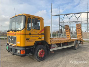Truk flatbed MAN 18.232