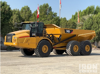 Tempat sampah artikulasi CATERPILLAR 745