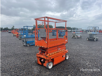 Scissor lifts SKYJACK