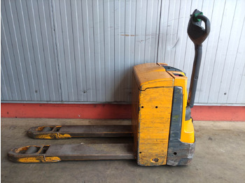 Truk pallet JUNGHEINRICH EJE