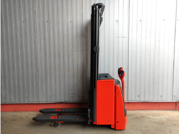 Penumpuk LINDE L14