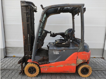 Forklift listrik TOYOTA