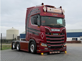 Tractor head SCANIA S 650 V8