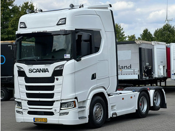 Tractor head SCANIA S 650