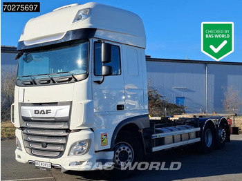 Pengangkut kontainer/ Container truck DAF XF 480