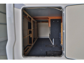 Mobil rumah terintegrasi Eura Mobil Integra Style IS 700 EB/Einzelbetten+Hubbett: gambar 5