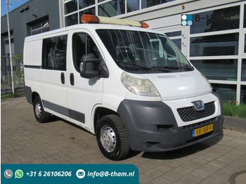 Van kecil PEUGEOT Boxer