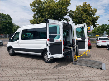 Van penumpang FORD Transit