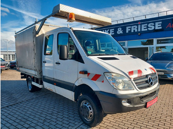 Van dengan terpal samping MERCEDES-BENZ Sprinter 516