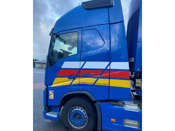 Tractor head Volvo FH 500 XL: gambar 4 Tractor head Volvo FH 500 XL: gambar 4