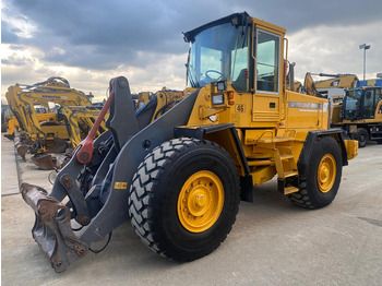 Wheel loader Volvo L90C .: gambar 3