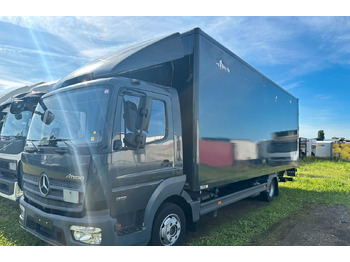 Truk box MERCEDES-BENZ