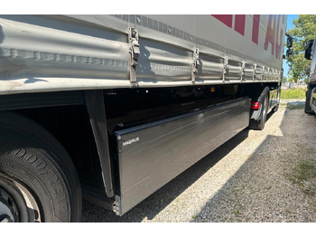 Semi-trailer dengan terpal samping Schmitz Cargobull SANH SCB S3T: gambar 5