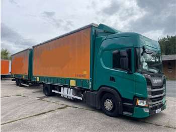 Truk dengan terpal samping SCANIA G 450