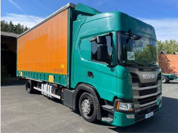 Truk dengan terpal samping SCANIA G 450