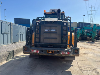 Wheel loader Hyundai HL960HDXT: gambar 4