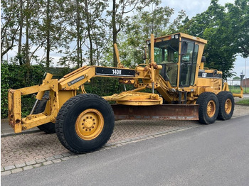 Grader CATERPILLAR 140H