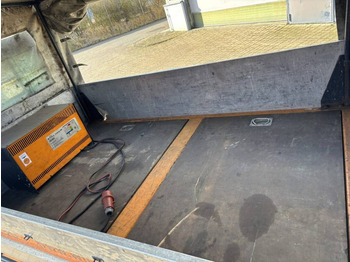 Truk flatbed, Truk listrik Still R 0820: gambar 5