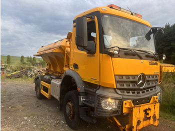 Truk bajak salju Mercedes AROCS 1824 4X4 GRITTER/SPREADER/PLOUGH: gambar 3