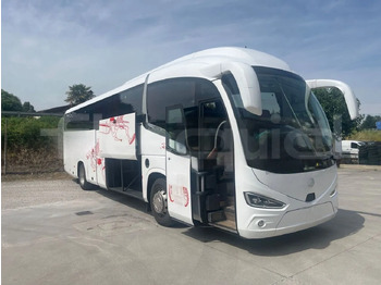 Bus pariwisata