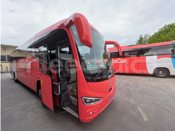 Bus pariwisata