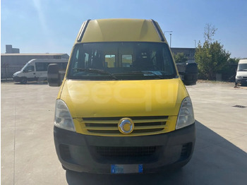 Bus sekolah Iveco A50: gambar 2
